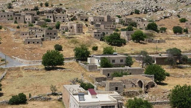 Türkiye’nin hayalet köyüne Avrupa’dan akın akın göç başladı