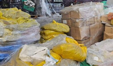 Uşak’ta son kullanma tarihi geçmiş 29 ton çikolata ele geçirildi