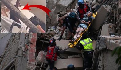 Yüzlerce kişinin öldüğü depremde skandal görüntü! Askerler değerli eşyaları çaldı