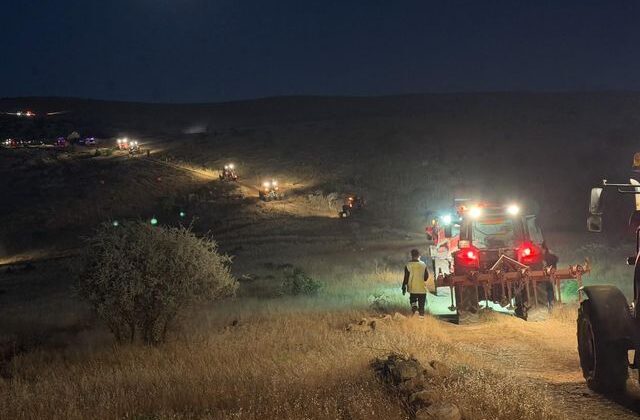 Mardin’de yüzlerce traktörün seferber olduğu yangın kontrol altına alındı