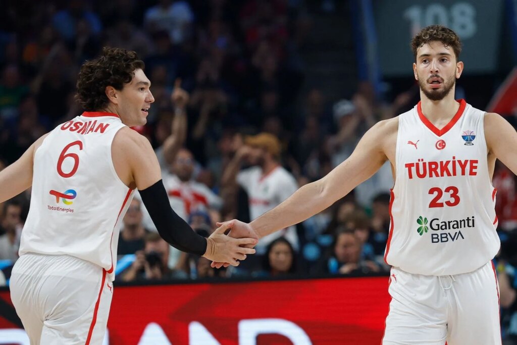 12 Dev Adam, 5'te 5 yaptı