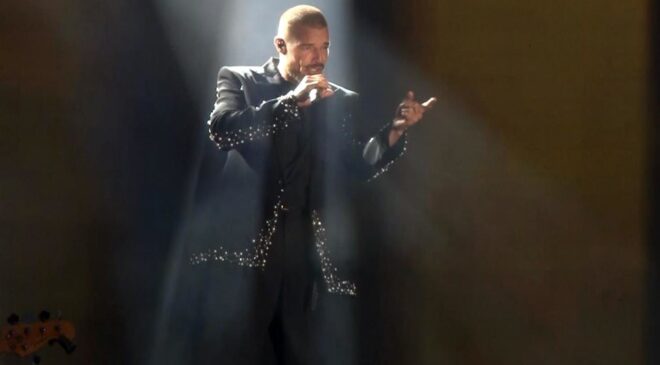 Ricky Martin 15 yıl aradan sonra İstanbul sahnesinde