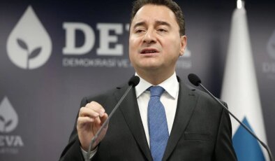 Babacan’dan sürpriz çıkış: 5 bakanı arayıp tebrik ettim