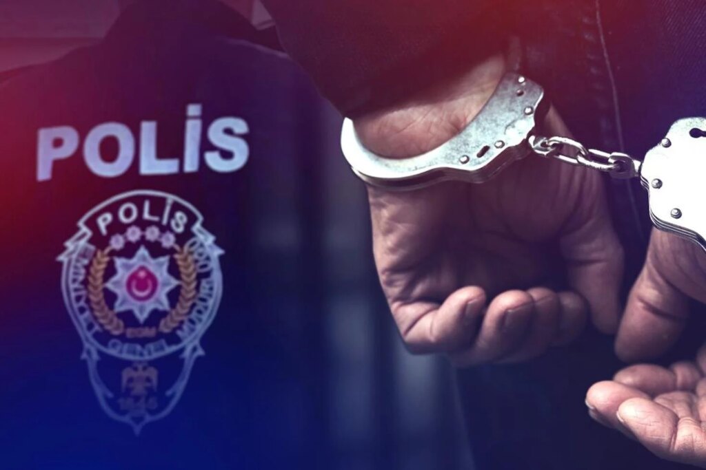 5 İlde Dolandırıcılık Operasyonu: 200 Milyon TL'lik Vurgun Yapan Çete Çökertildi