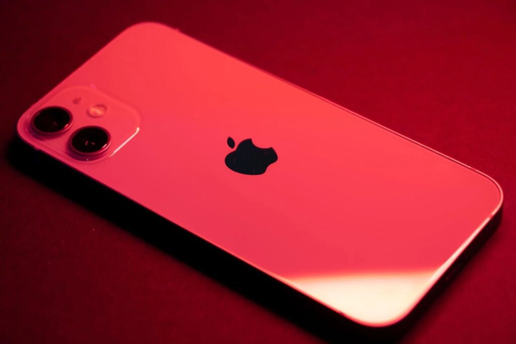 Apple 2027'de 5 yeni iPhone modeli hazırlıyor
