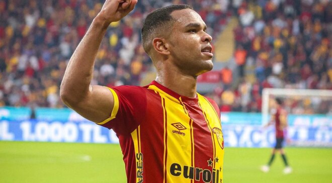 Göztepe, 900 bin Euro’ya transfer ettiği Juan’ı tarihi bir rakama sattı