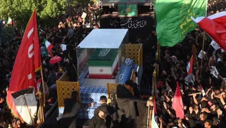 Hamaney için veda törenleri devam ediyor: Naaşı bugün Necef’e ulaştı