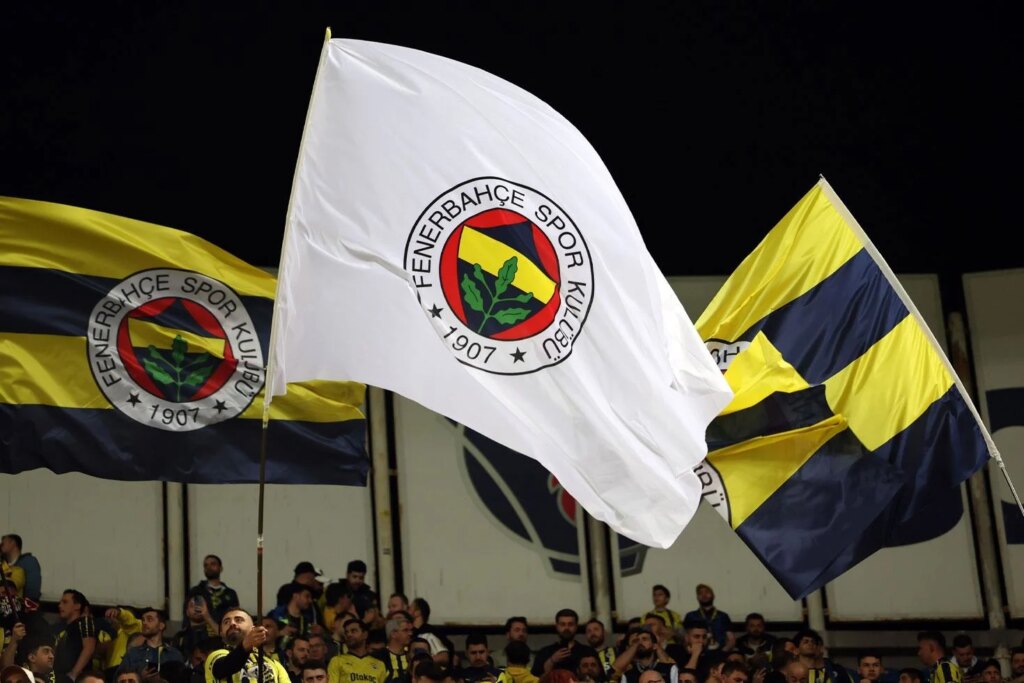 Fenerbahçe Nicolo Melli'nin sözleşmesini uzattı