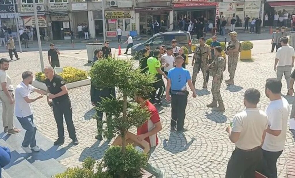 Bursa Adliyesi'nde kavga: 3 yaralı