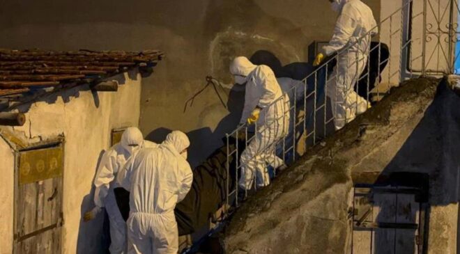Ağır koku acı gerçeği ortaya çıkardı! 73 yaşındaki adam evinde ölü bulundu