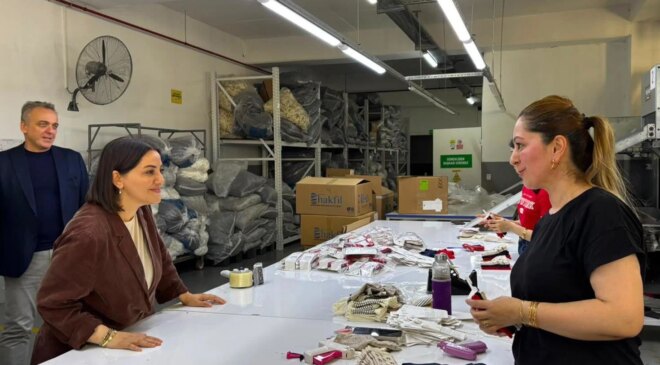 AK Parti Milletvekili Şengül Karslı, Beylikdüzü’nde vatandaşlarla buluştu