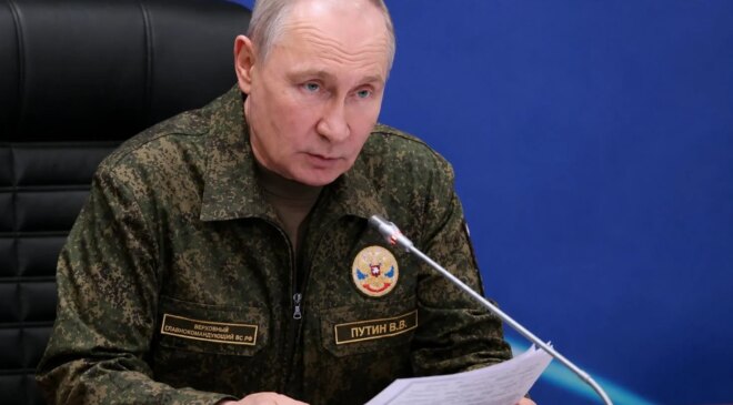 NATO Zirvesi öncesi Putin’den üniformalı mesaj: Sonuna kadar gideceğiz