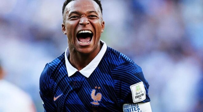 Samuel Eto’o, Kylian Mbappe’ye sahip çıktı