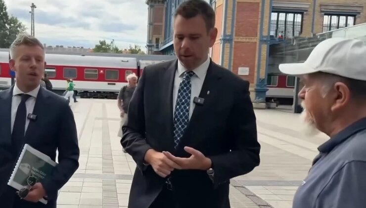 Macaristan Başbakanı’na canlı yayında tükürüklü saldırı
