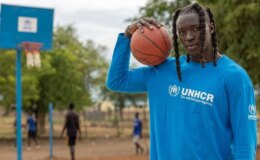 Mültecilikten NBA’ye uzanan örnek hayat
