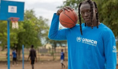 Mültecilikten NBA’ye uzanan örnek hayat