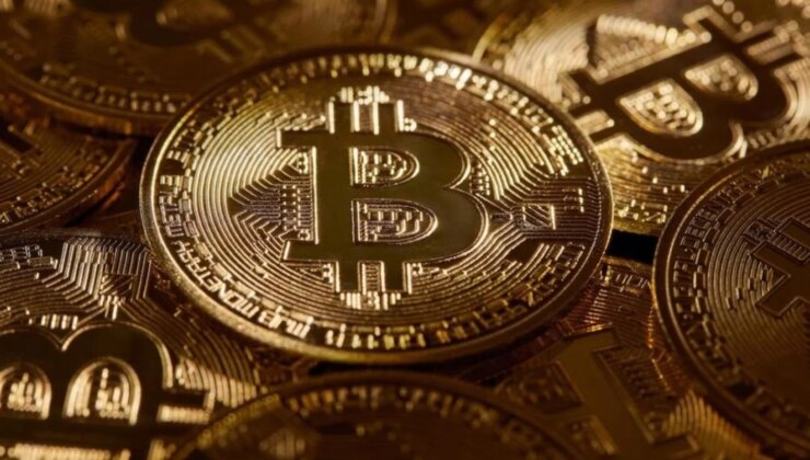 Bitcoin’de kritik uyarı: Bu üç risk yükselişi engelliyor