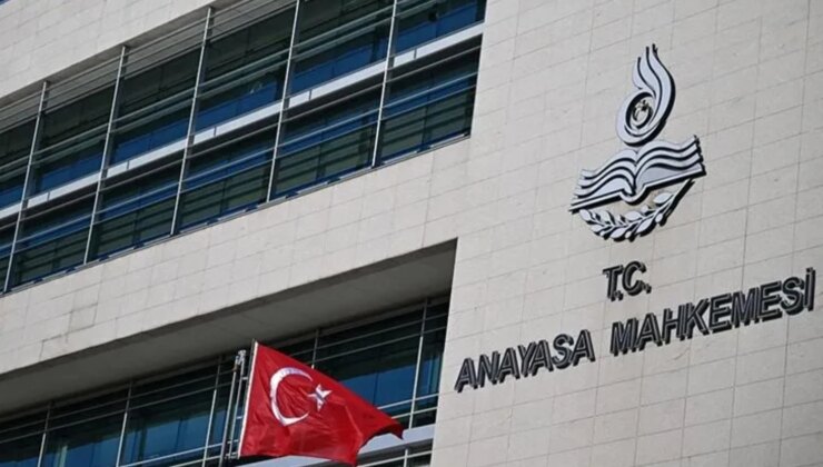 Boşandığı halde birlikte yaşayan çiftlere kötü haber: AYM neşter vurdu