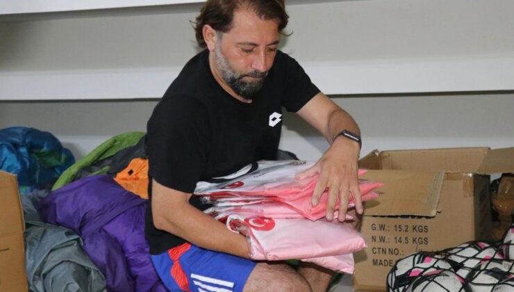 Hem kulüp başkanı hem antrenör hem de malzemeci