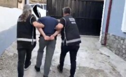 Vatandaşı canından bezdirmişlerdi! Bursa’da tefecilere şafak baskını