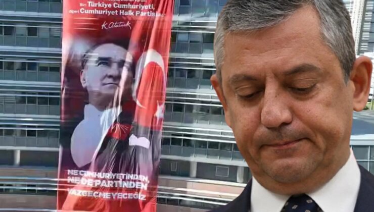 CHP Genel Merkezi’nde dikkat çeken afiş