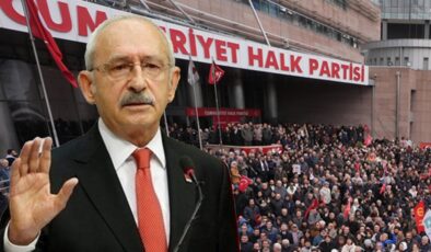 CHP’de 264 eski milletvekili istifa etti