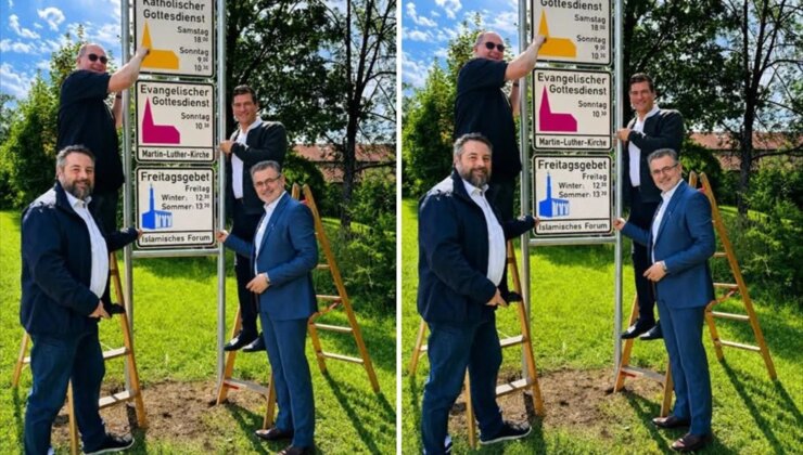 Almanya’da çirkin saldırı: Cuma namazı vaktini gösteren tabelaya bunu yaptılar