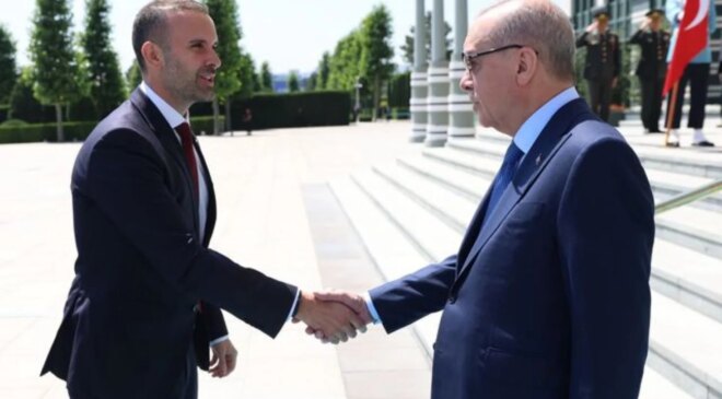 NATO sonrası diplomasi trafiği: Cumhurbaşkanı Erdoğan, Karadağ başbakanını kabul etti