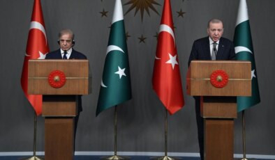 Pakistan Başbakanı Şerif’ten Cumhurbaşkanı Erdoğan’a övgü dolu sözler: Türkiye’nin prestijini güçlendirdi, özgüvenini artırdı