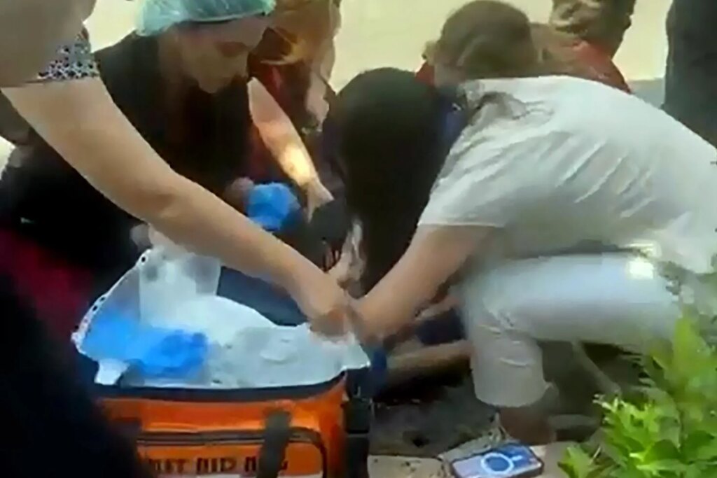 Adana’da minibüsün yaya geçidinde çarptığı kişi hayatını kaybetti