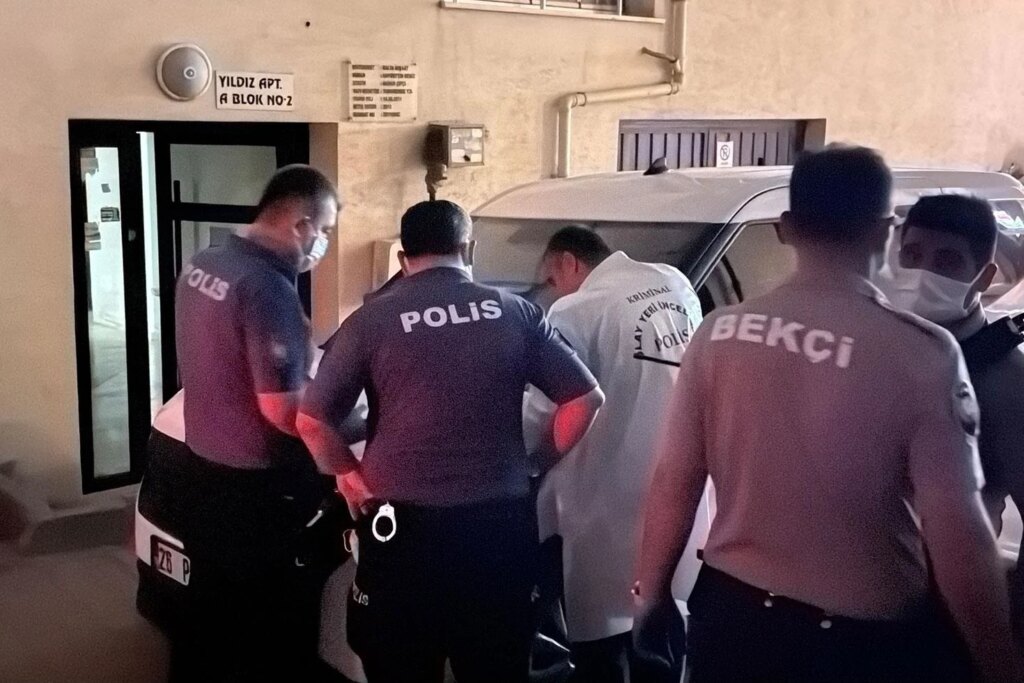 Eskişehir'de Yayılan Koku Sonrası Evde Ölü Bulundu