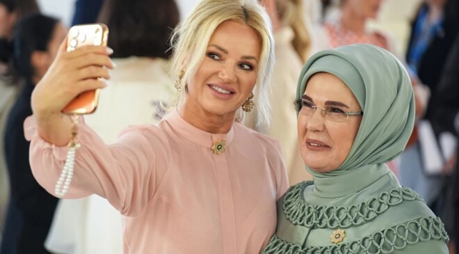 Emine Erdoğan, lider eşlerini Çankaya Köşkü’nde ağırladı