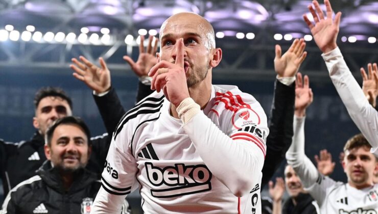 Vaclav Cerny’e ezeli rakipten kanca