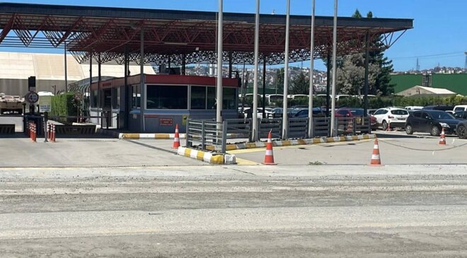 Arkadaşına şaka amaçlı ‘bombayla rehin tutuluyorum’ mesajı, ekipleri harekete geçirdi
