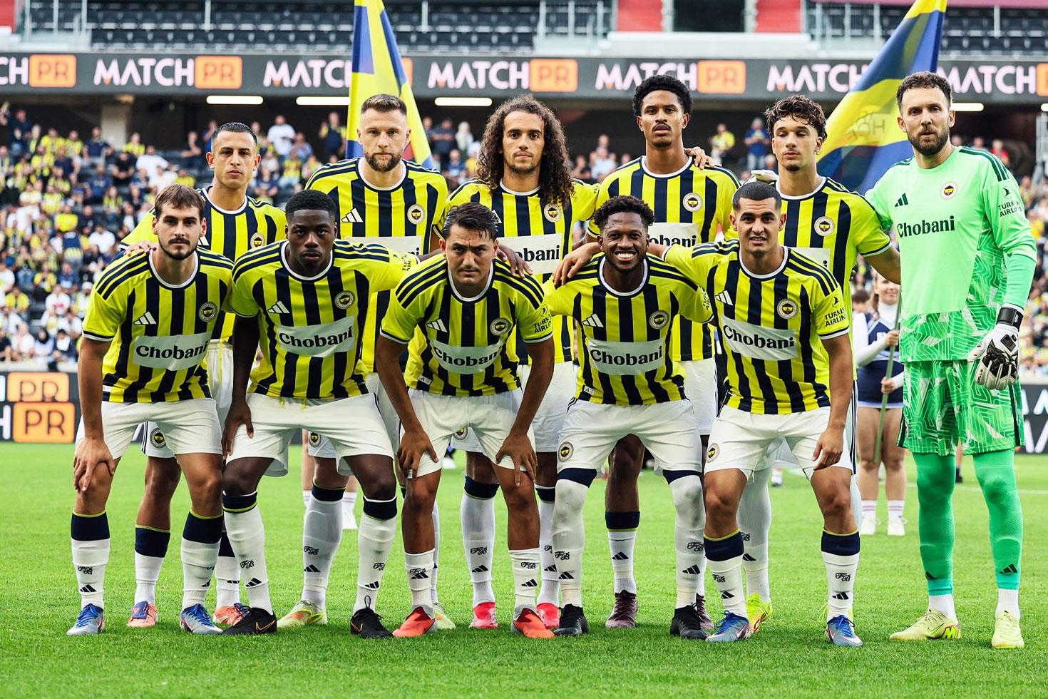 fenerbahcede 3 oyuncunun takimdan gonderilmesi yasaklandi 20067179 93