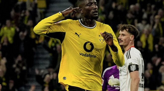 Fenerbahçe’ye Borussia Dortmund’dan beklediği haber geldi