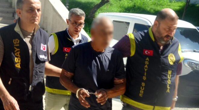 FETÖ’den ihraç eski emniyet müdürü hırsızlık yaptı: Çaldığı şeye bakın