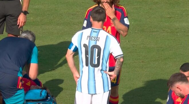 Maçın önüne geçen an! Messi ağzını kapatarak konuşan Cucurella için kırmızı kart bekledi