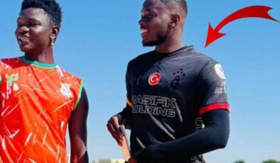 Galatasaray forması giyen Marius Mouandilmadji özür diledi