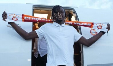 Lesley Ugochukwu, Galatasaray için İstanbul’da