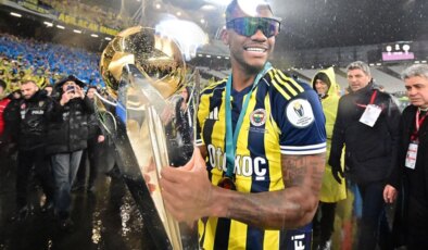 Galatasaray’dan Jhon Duran’ın sözleşmesine özel madde! İşte oyuncunun alacağı maaş