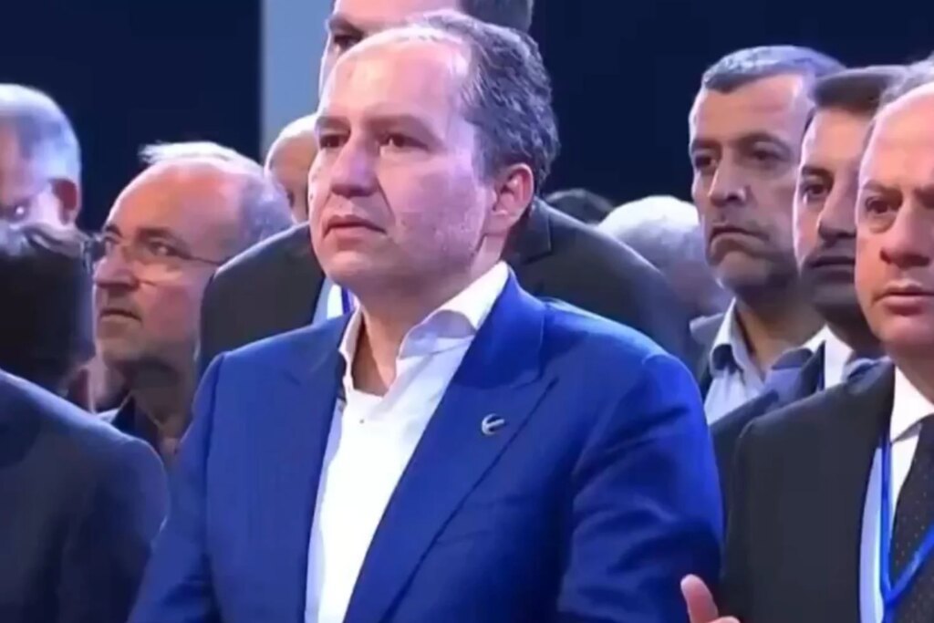 Fatih Erbakan, Hamaney cenazesinde gözyaşı döktü