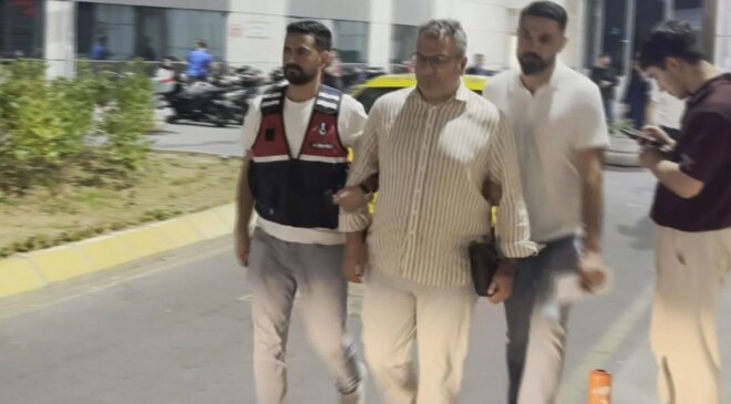 Gözaltına alınan gazeteci Cem Küçük adliyeye sevk edildi