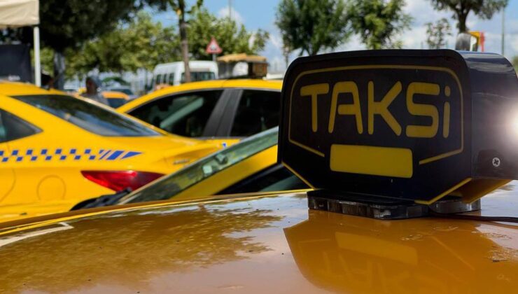 Taksi şoförünün yolcusuna attığı cinsel içerikli mesajlar ortaya çıktı