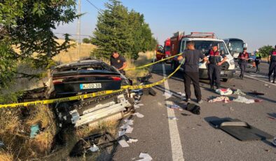 Hasretle çıktıkları yol felaketle sonuçlandı: 3 ölü, 1 yaralı