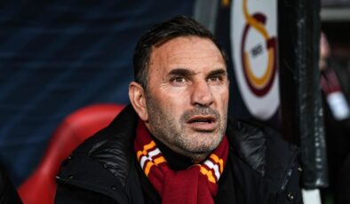 Okan Buruk iki futbolcusunun biletini kesti