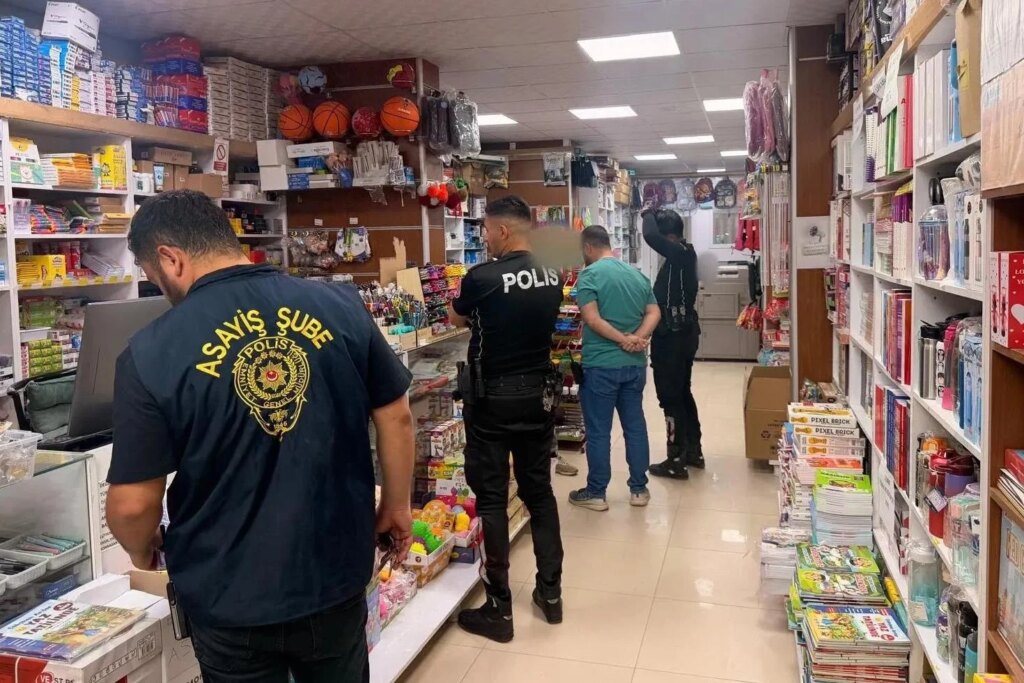 İstanbul'da havai fişek, meşale ve patlayıcı satışı yasaklandı