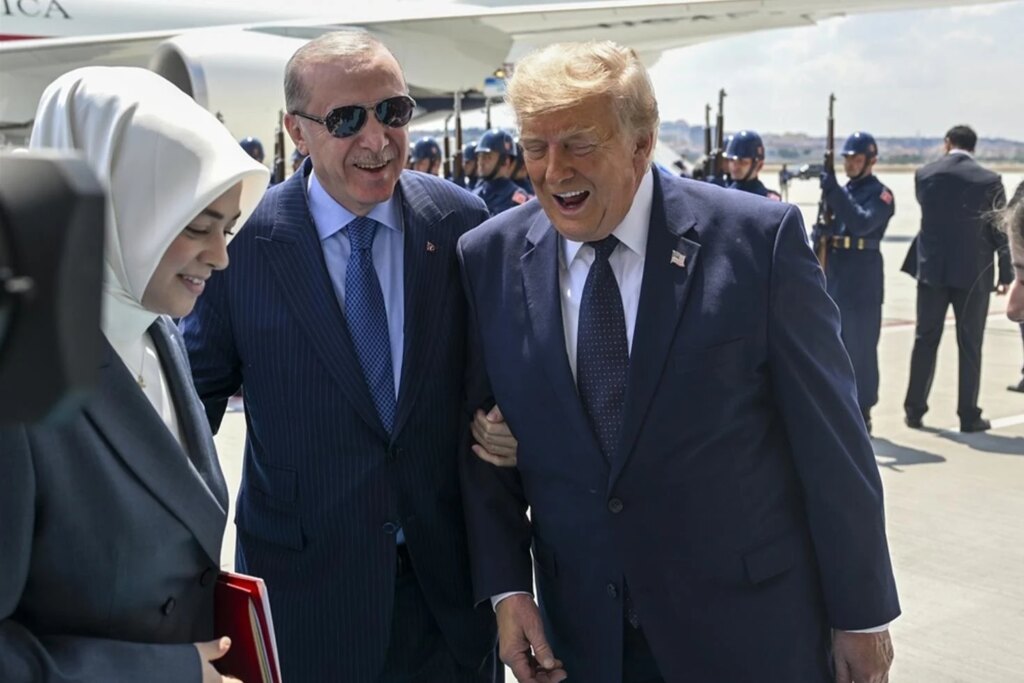 Trump Ankara'ya geldi, Erdoğan ile görüşecek