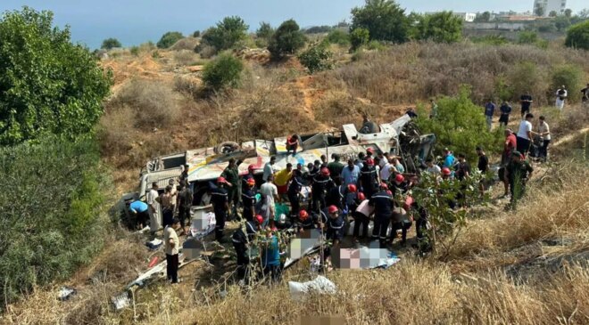 Cezayir’de yolcu otobüsü şarampole yuvarlandı: 25 ölü, 44 yaralı