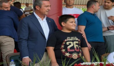 Ali Koç, Galatasaraylı minik taraftarı kırmadı